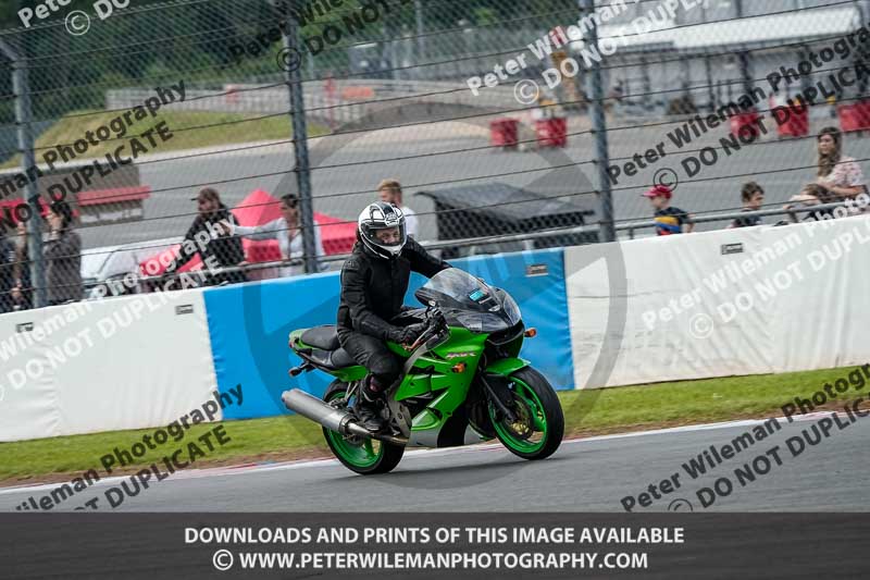 donington no limits trackday;donington park photographs;donington trackday photographs;no limits trackdays;peter wileman photography;trackday digital images;trackday photos